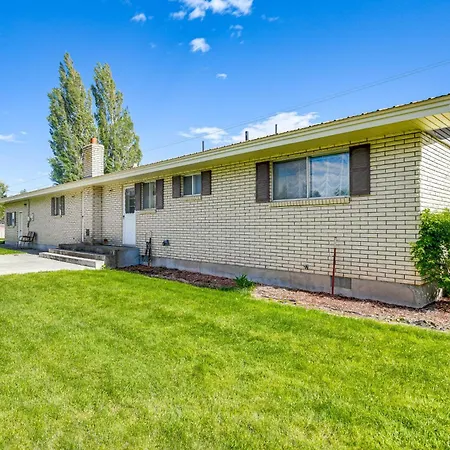 Idaho Vacation Rental Day Trip To Yellowstone!